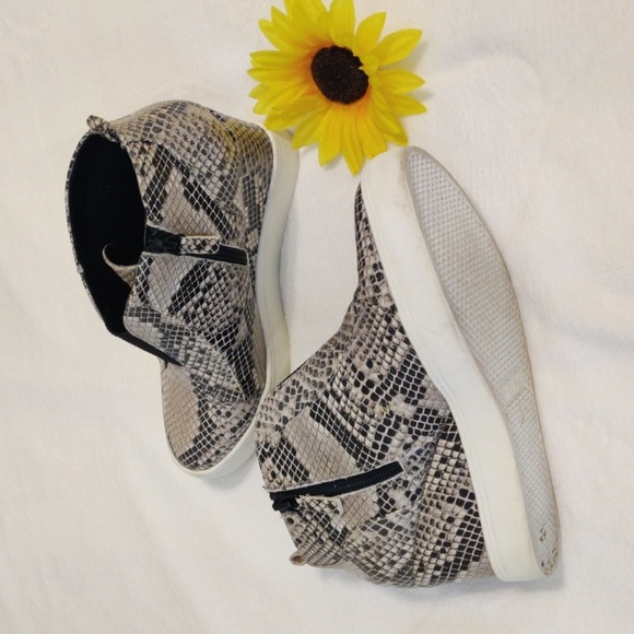 MIA. Women's Snake Print Slip-On Sneakers - Picture 6 of 9